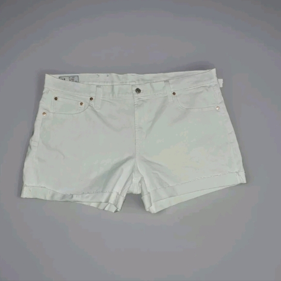 GAP Pants - Gap Women's Optic White Demin Cuffed Shorts 35/25R 5" Short Midrise  B24#2